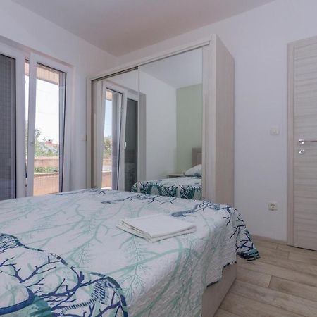 Adria Krk Apartment Krk Town Eksteriør bilde