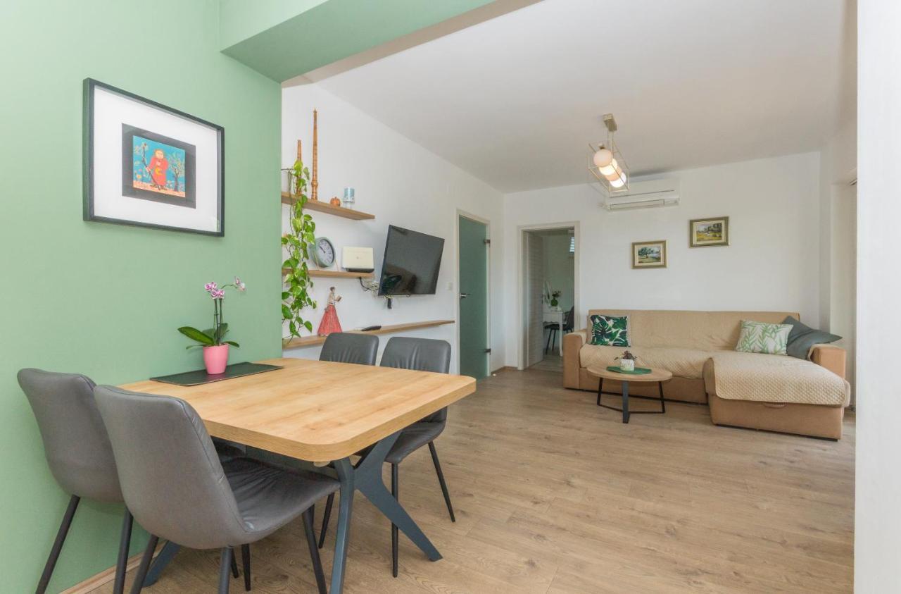 Adria Krk Apartment Krk Town Eksteriør bilde